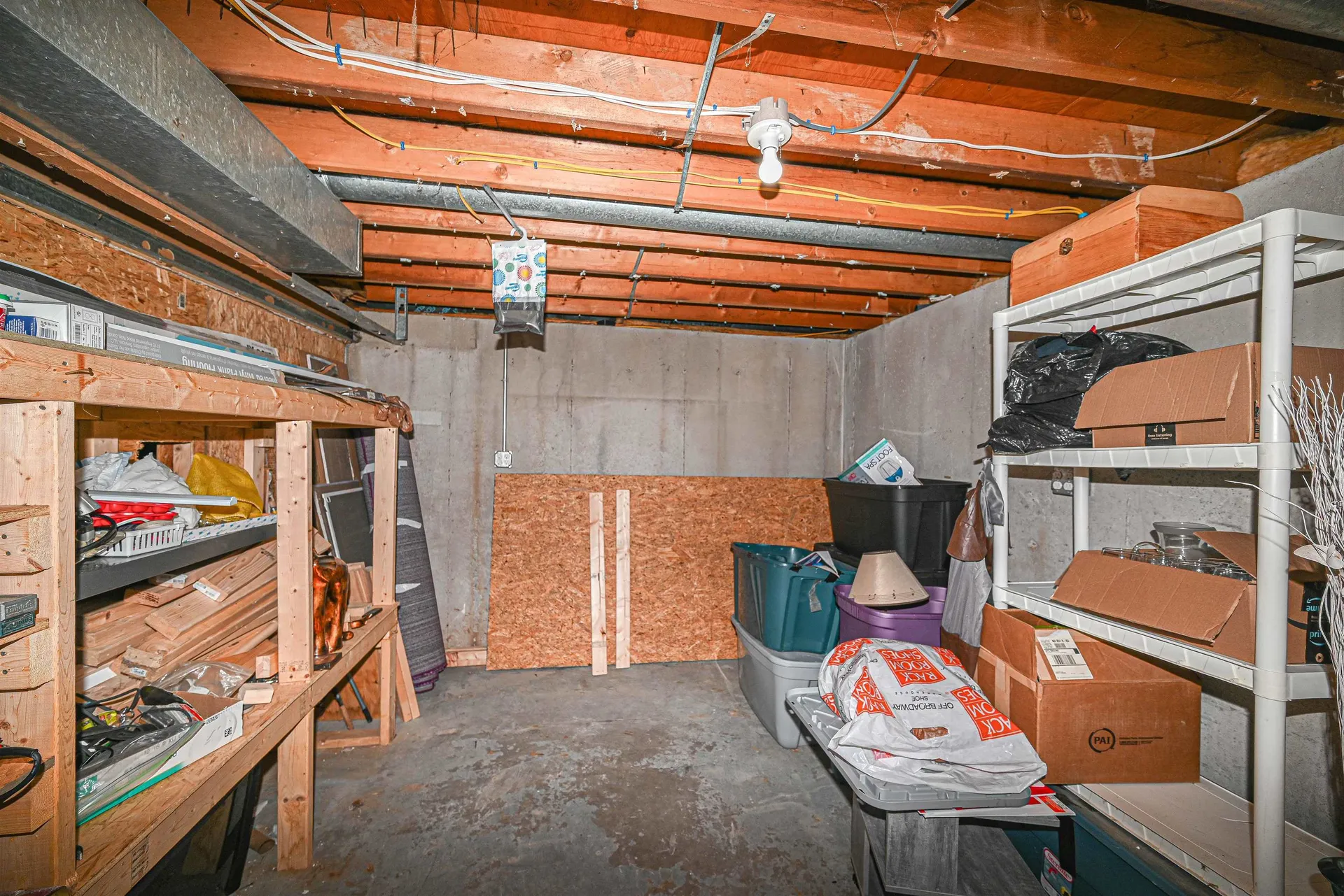 26 Roy Street Raymond NH 03077