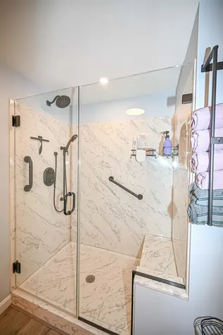 26 Roy Street Raymond NH 03077