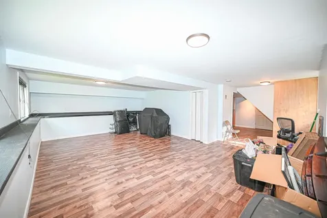 26 Roy Street Raymond NH 03077