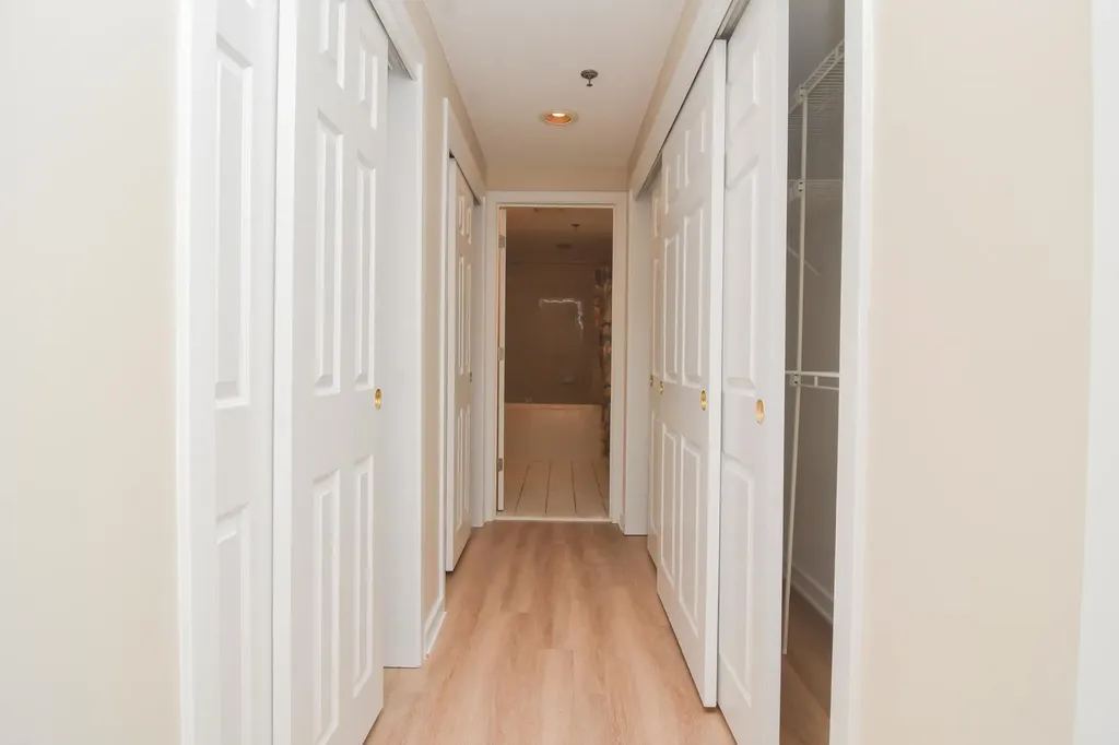 12 Mountain Laurels Drive Nashua NH 03062