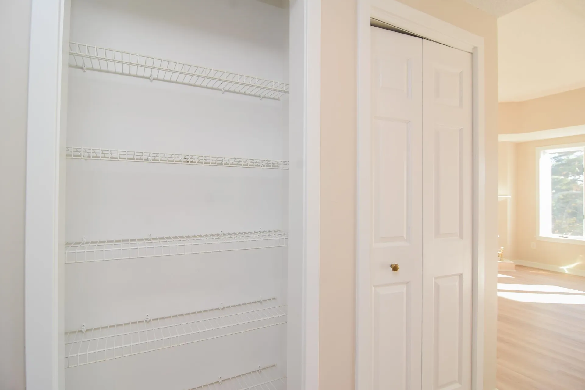 12 Mountain Laurels Drive Nashua NH 03062