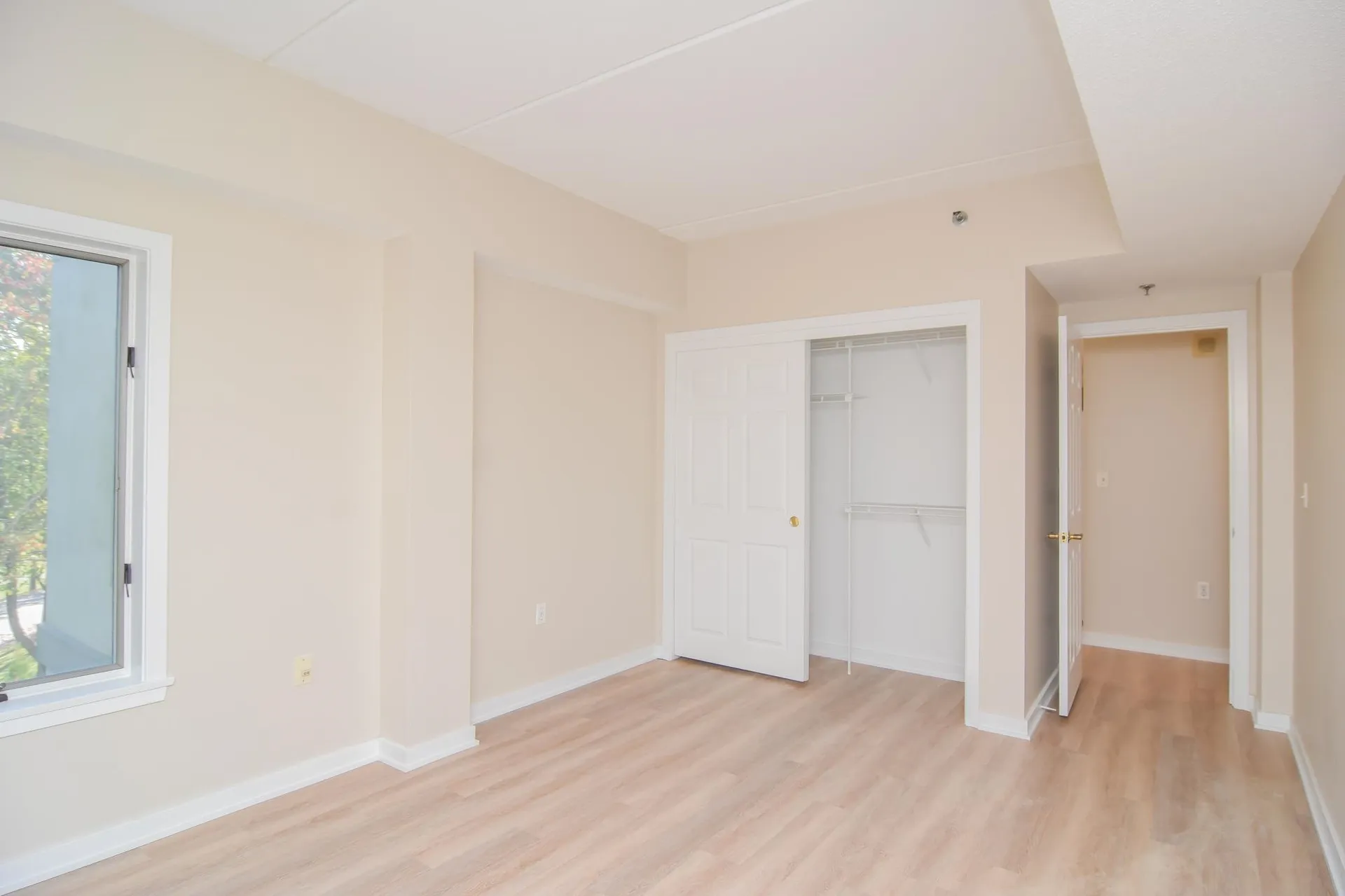 12 Mountain Laurels Drive Nashua NH 03062