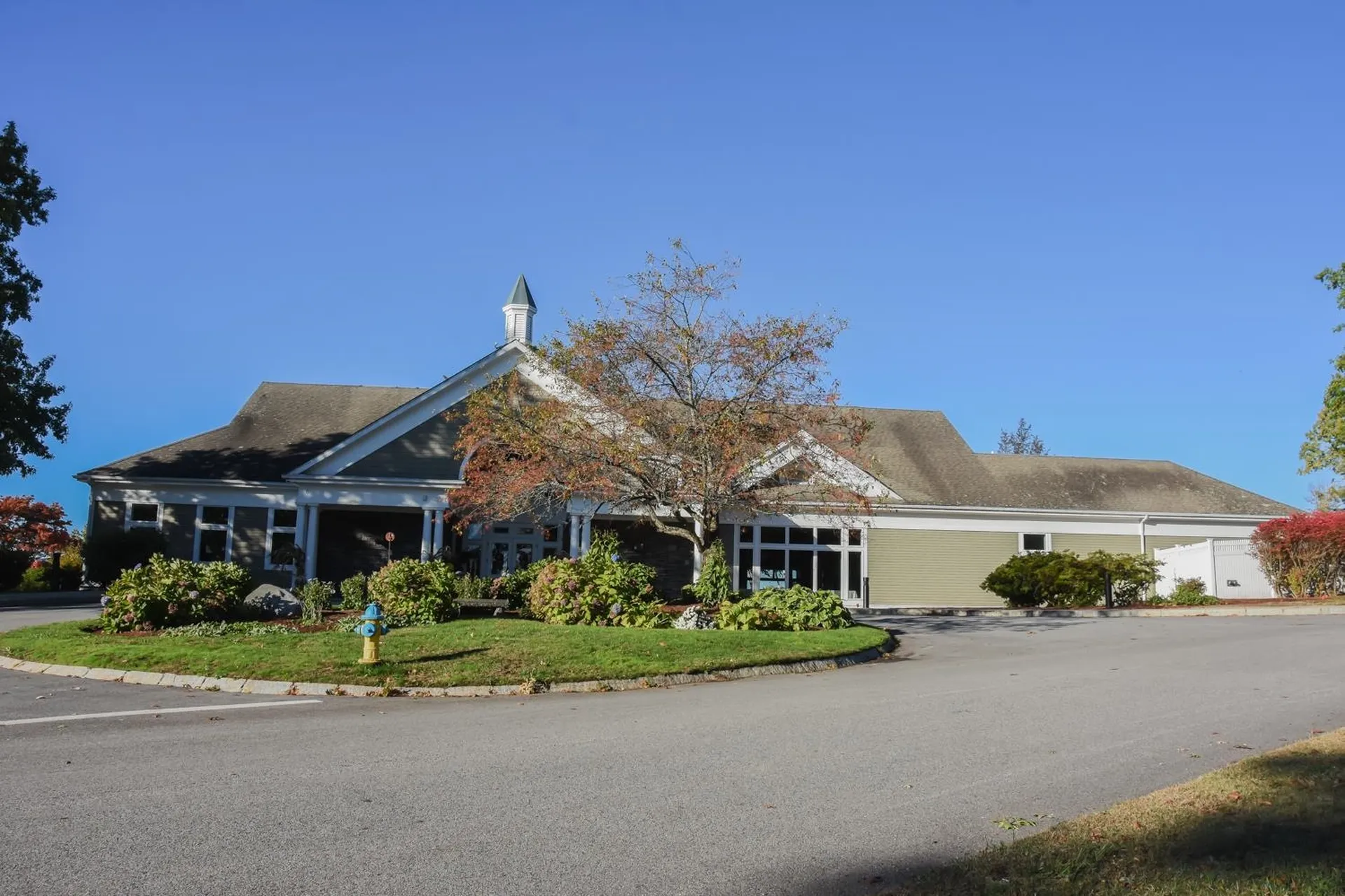 12 Mountain Laurels Drive Nashua NH 03062