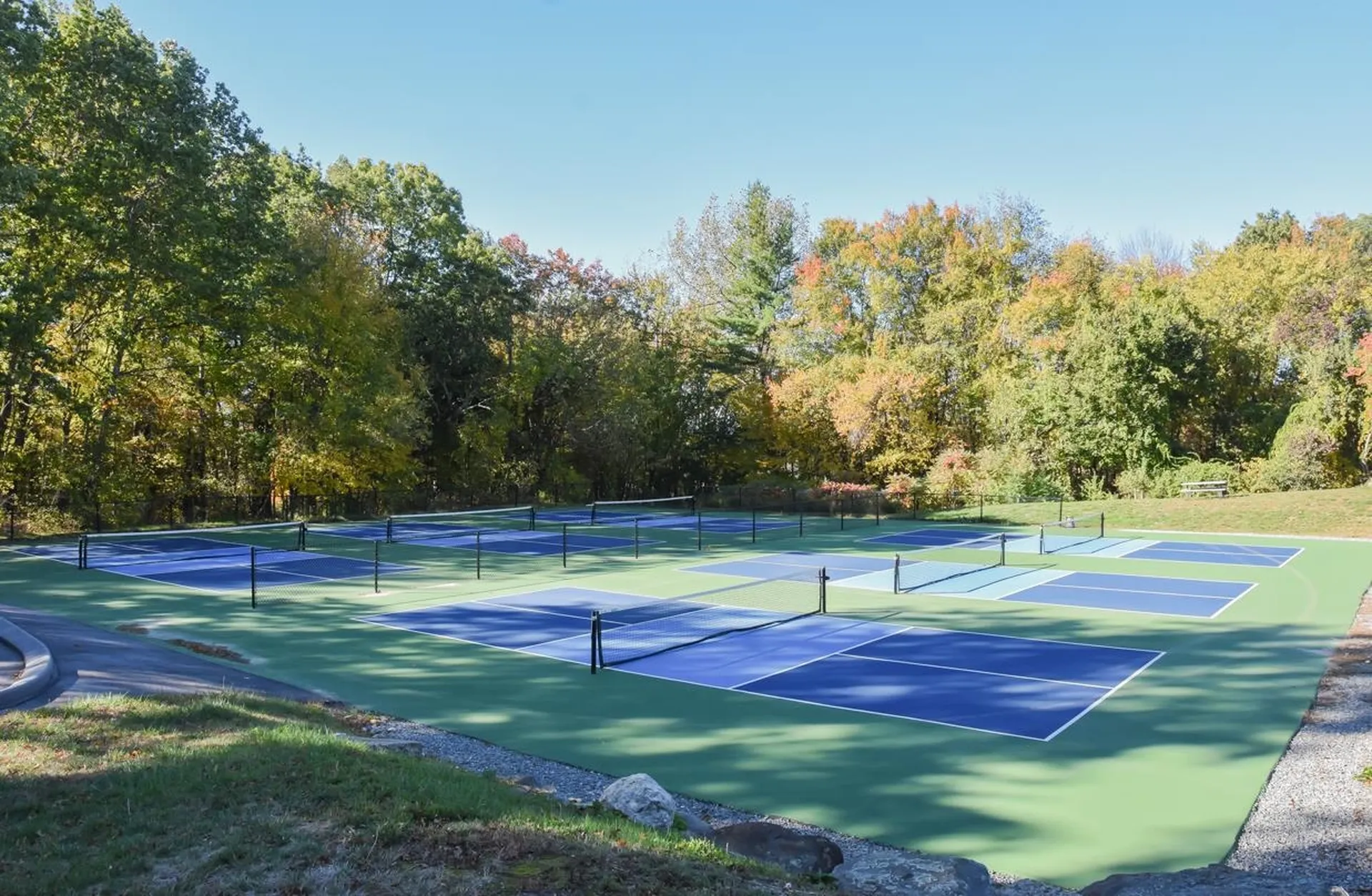 12 Mountain Laurels Drive Nashua NH 03062