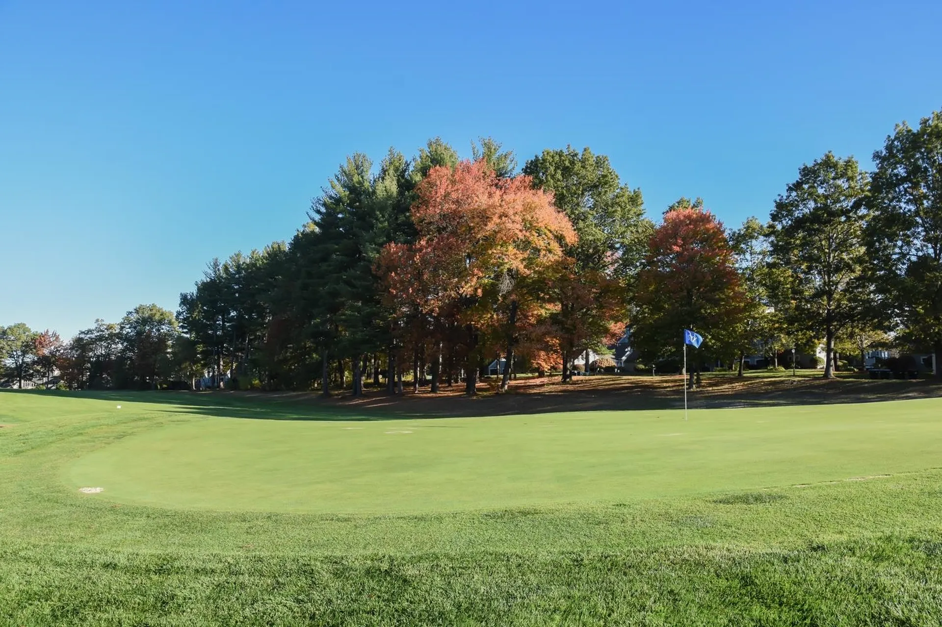 12 Mountain Laurels Drive Nashua NH 03062