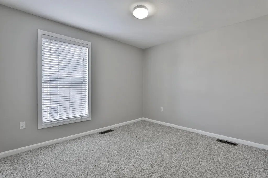 98 Barbara Lane Hudson NH 03051