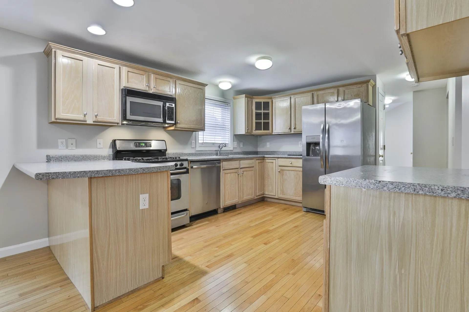 98 Barbara Lane Hudson NH 03051