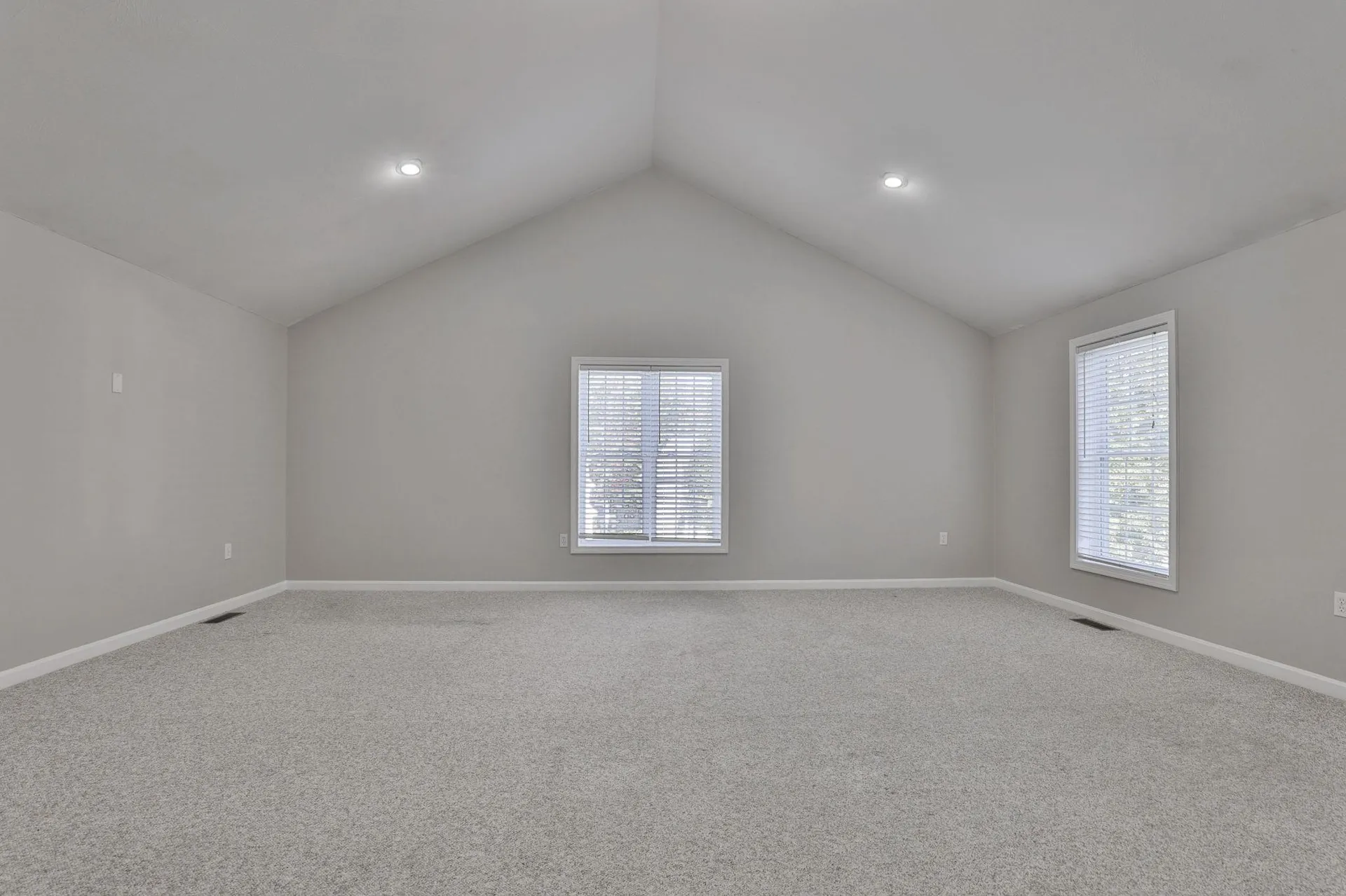 98 Barbara Lane Hudson NH 03051