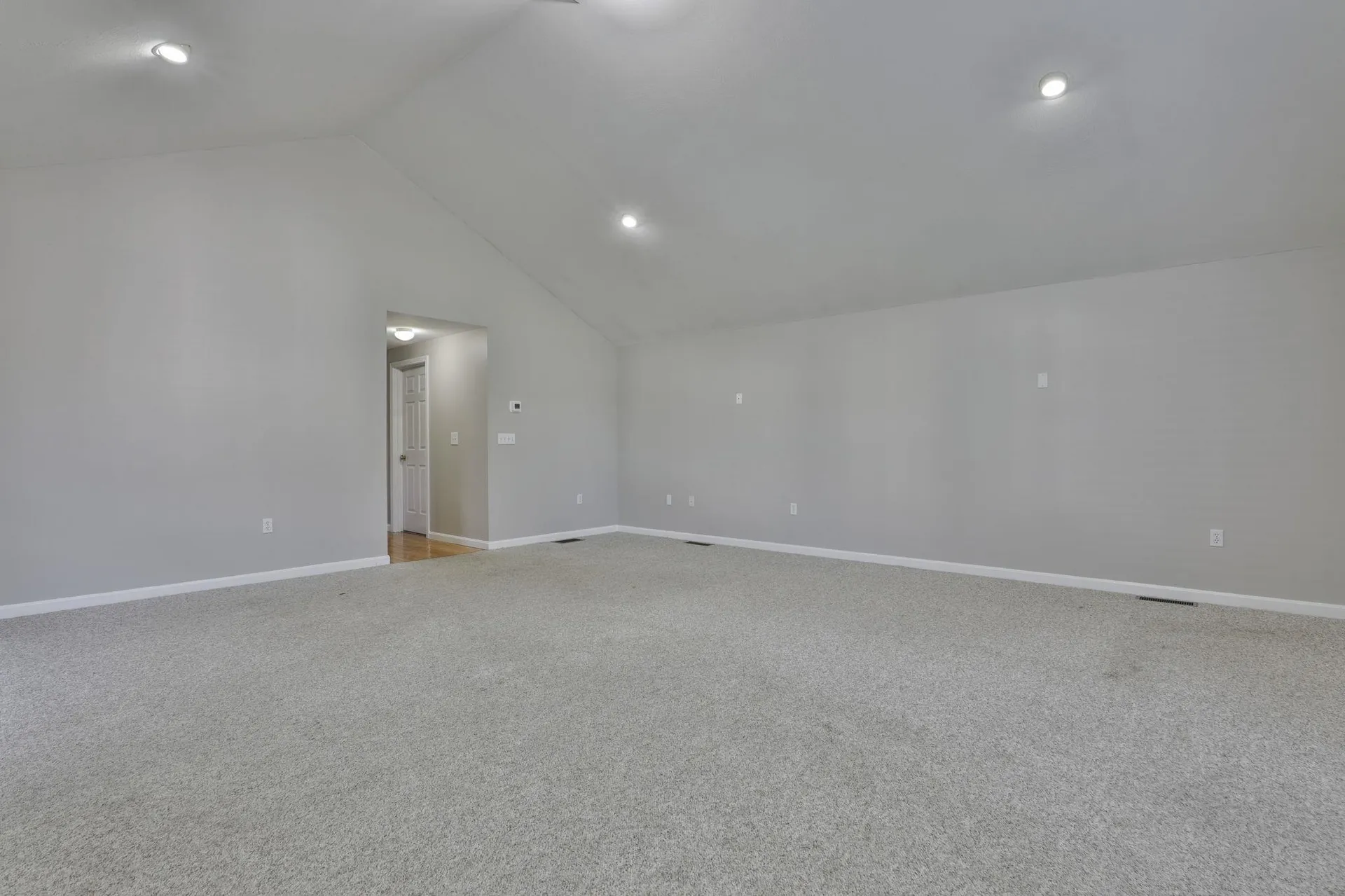 98 Barbara Lane Hudson NH 03051