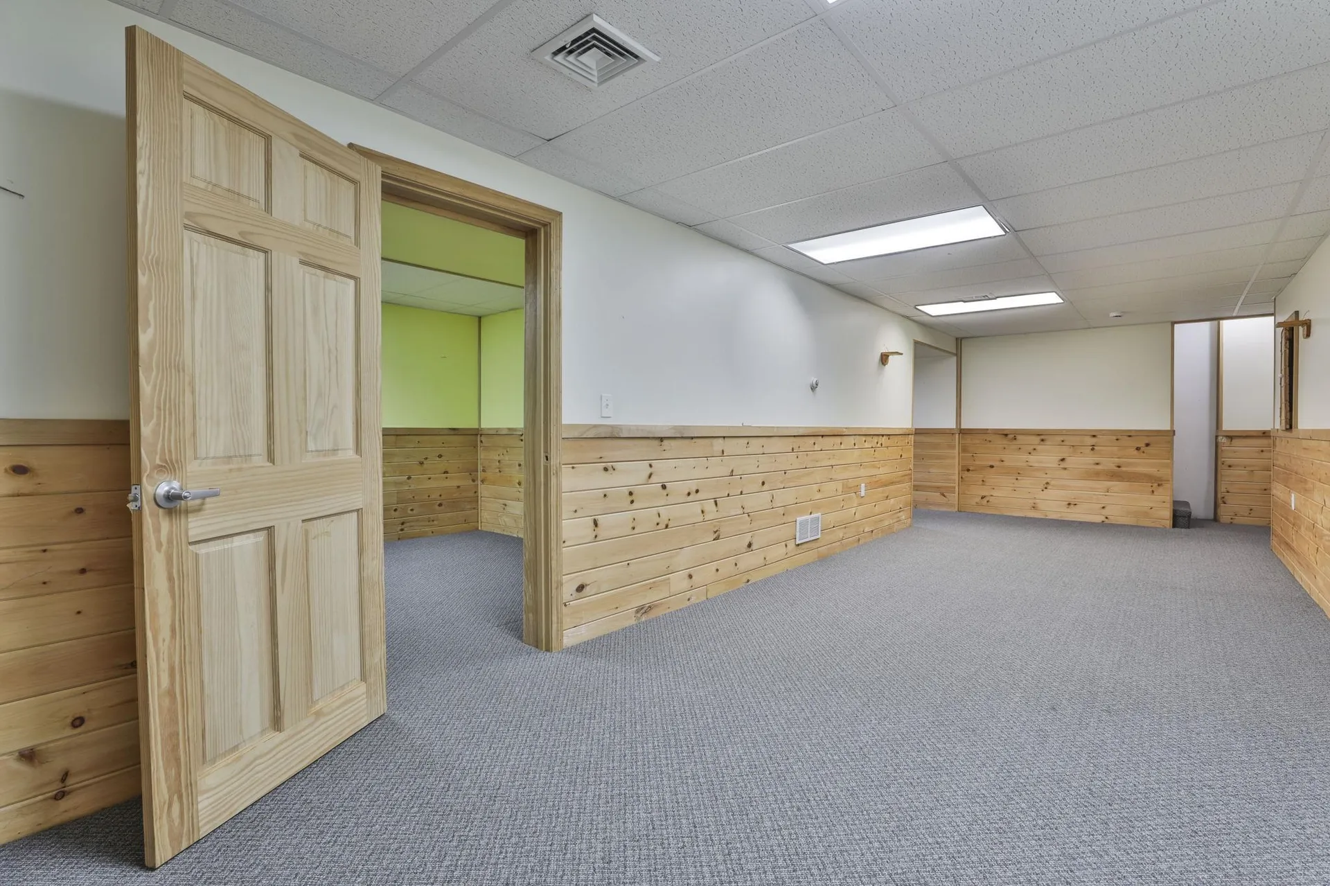 98 Barbara Lane Hudson NH 03051