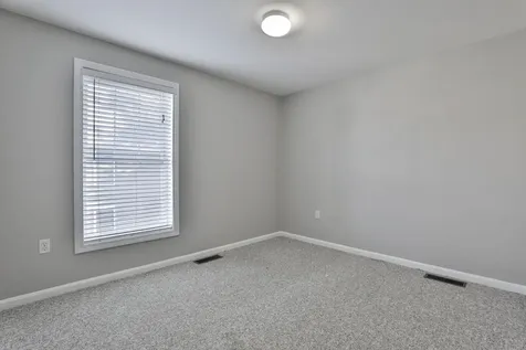 98 Barbara Lane Hudson NH 03051