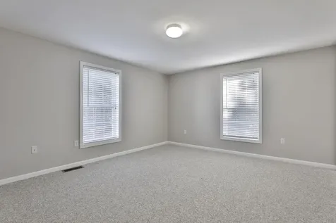 98 Barbara Lane Hudson NH 03051