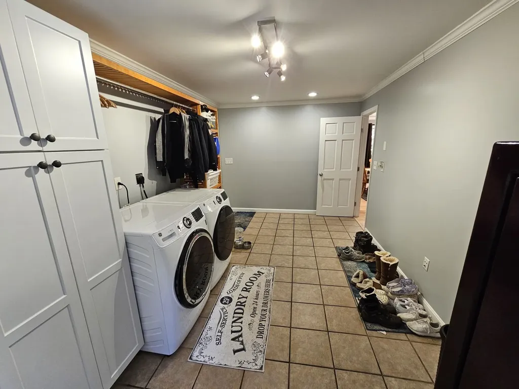 297 Hale Hill Road Swanzey NH 03446