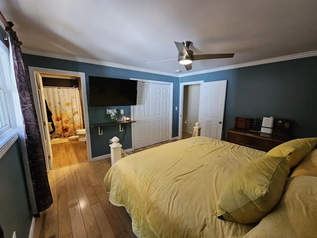 297 Hale Hill Road Swanzey NH 03446