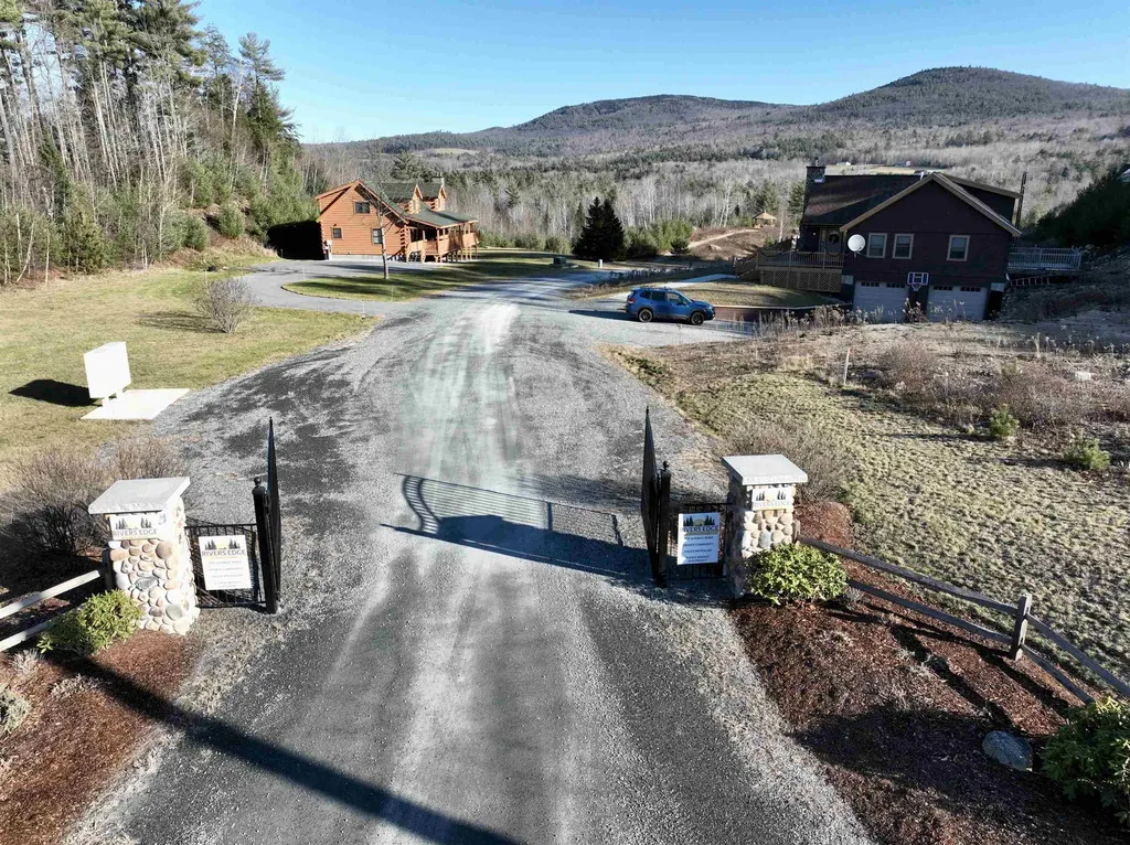 Fenn Way Circle Bath NH 03740