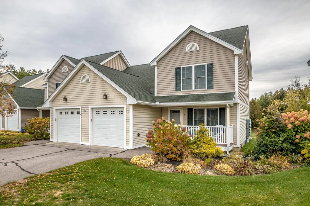 23 Intervale Outlook Circle Conway NH 03860