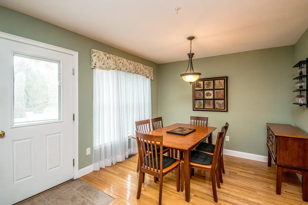 23 Intervale Outlook Circle Conway NH 03860