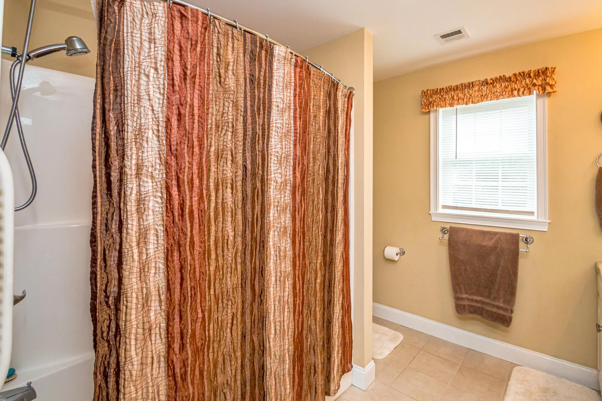 23 Intervale Outlook Circle Conway NH 03860