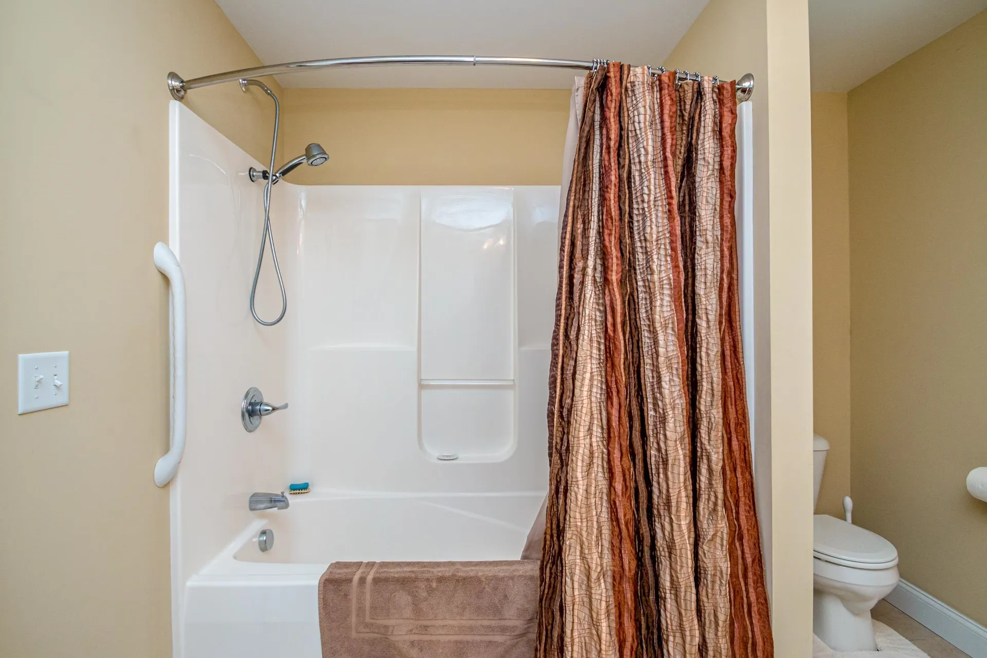 23 Intervale Outlook Circle Conway NH 03860