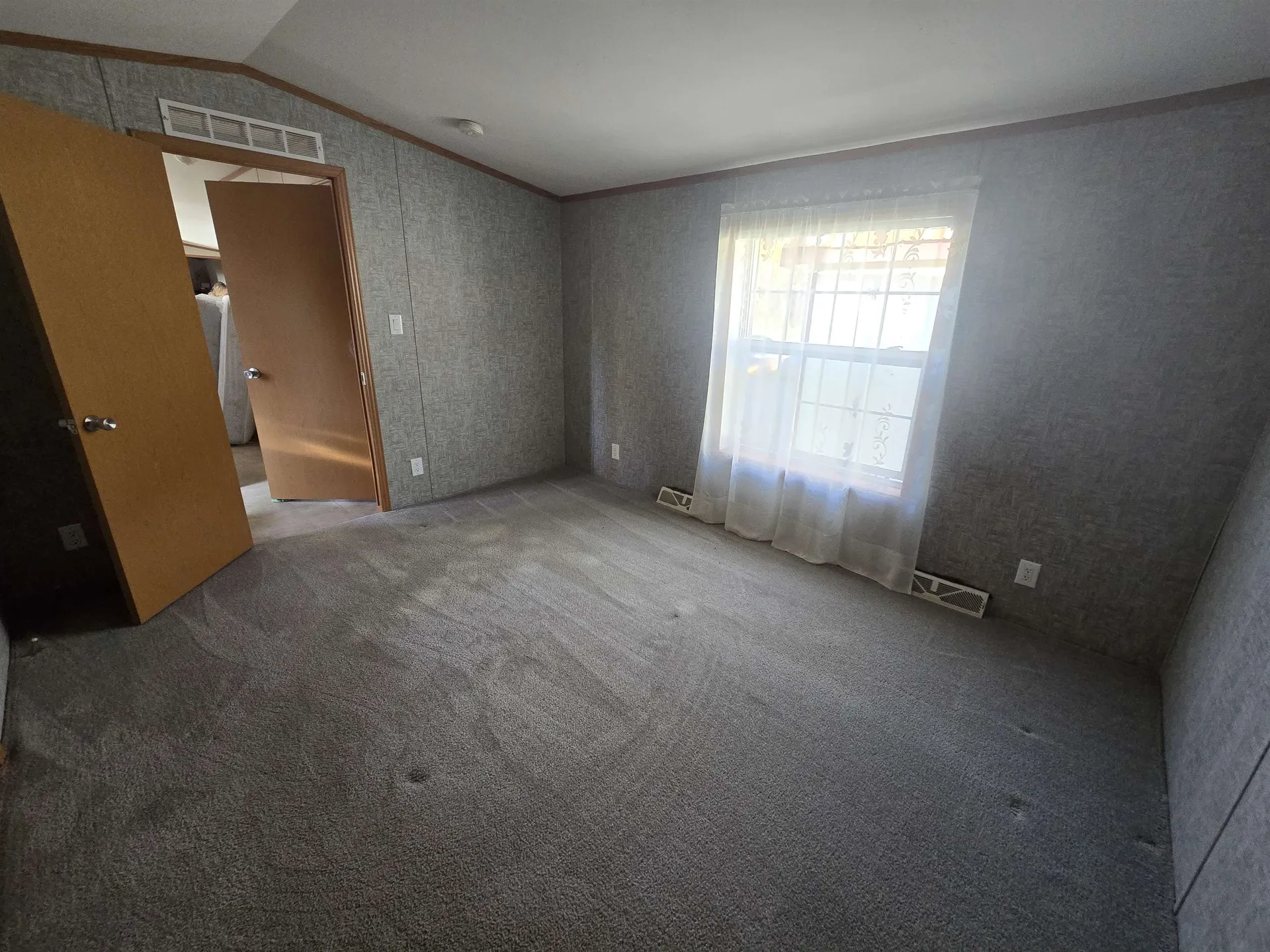 30 Stoney Lane Barton VT 05822