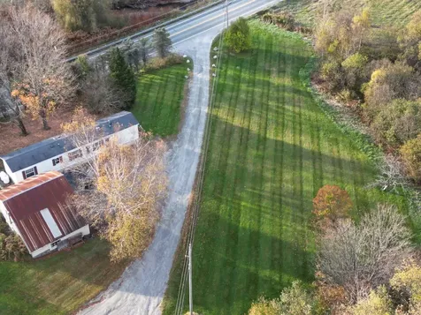 30 Stoney Lane Barton VT 05822