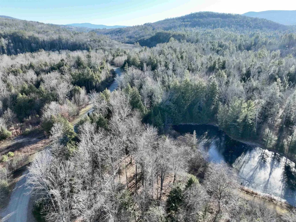 Fenn Way Circle Bath NH 03740