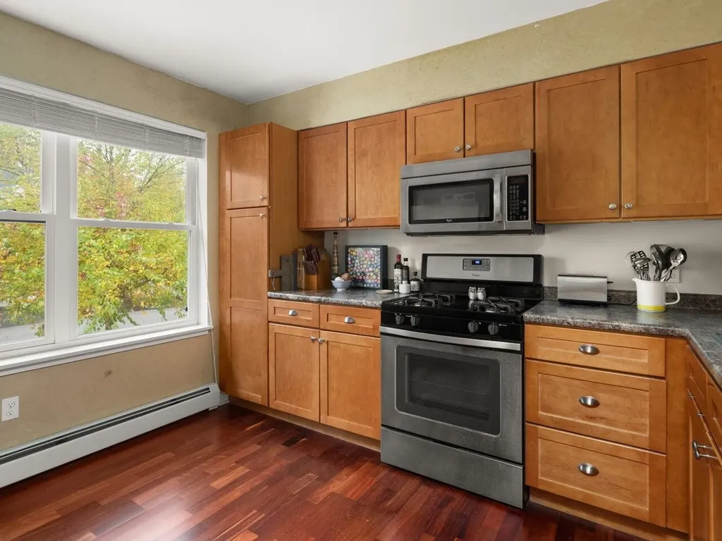 61 Finch Court South Burlington VT 05403