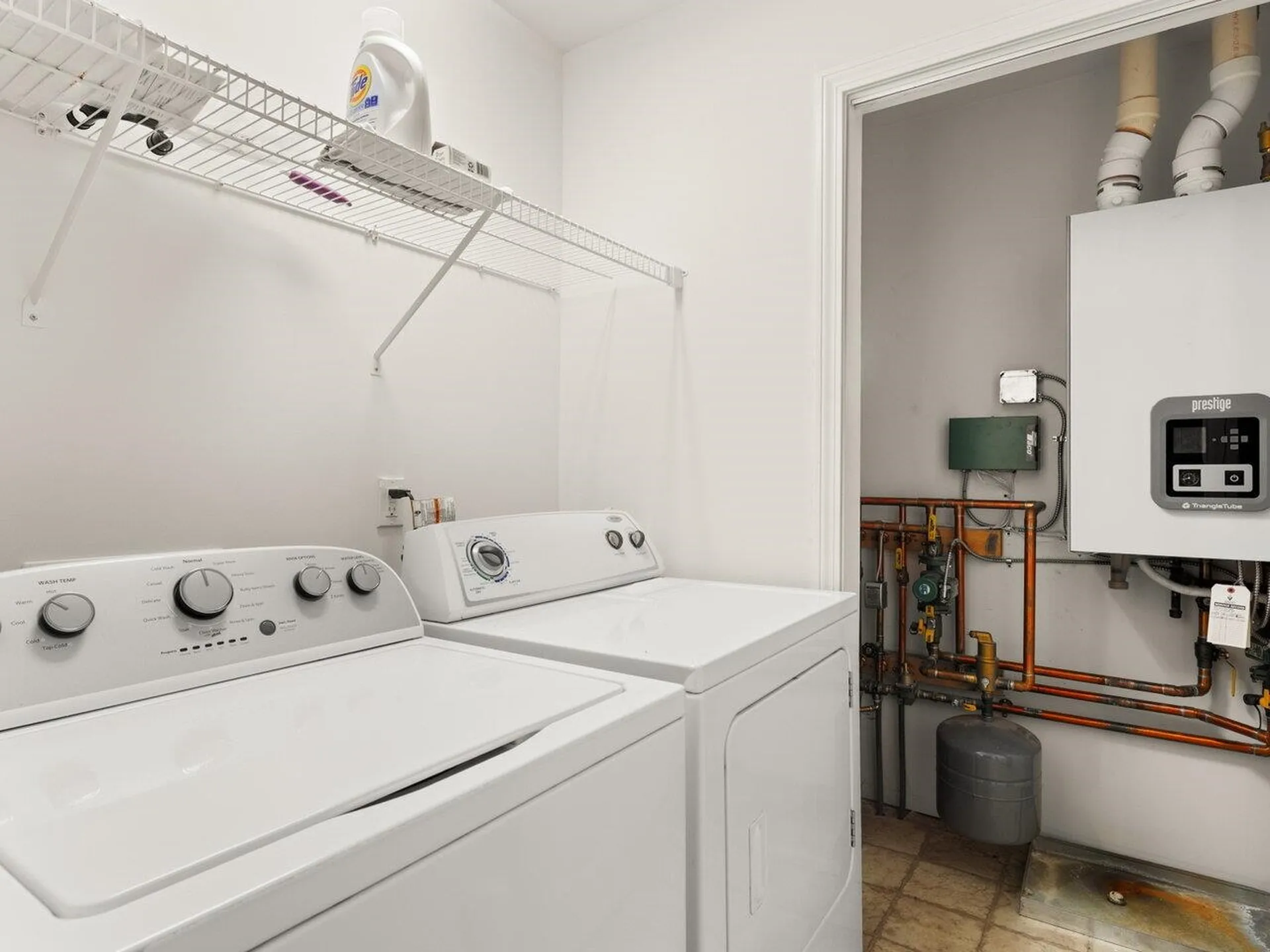 61 Finch Court South Burlington VT 05403