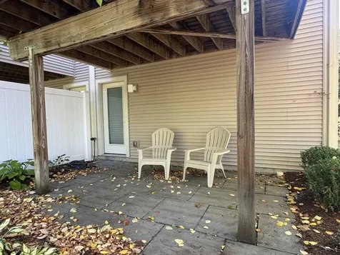 61 Finch Court South Burlington VT 05403