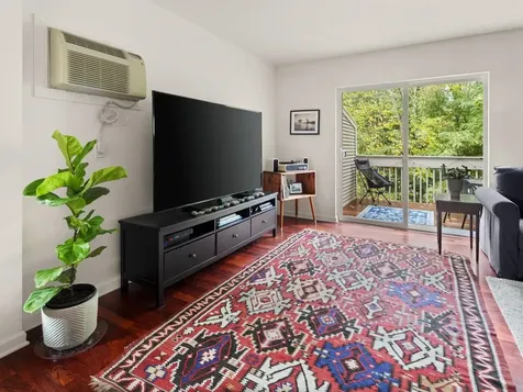 61 Finch Court South Burlington VT 05403