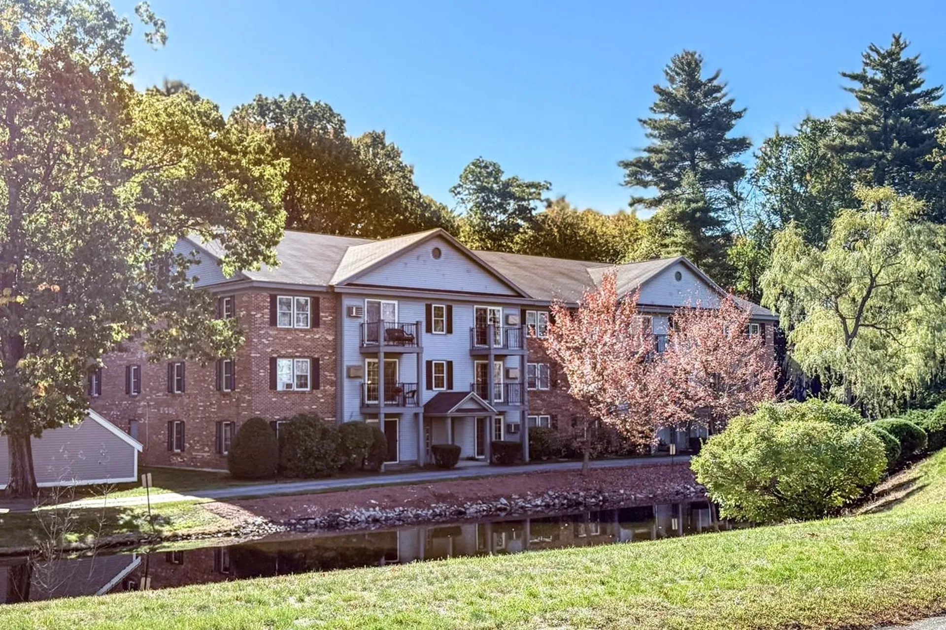 16 Northbrook Drive Manchester NH 03102