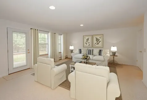 4 Bow Center Road Bow NH 03304