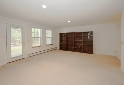 4 Bow Center Road Bow NH 03304