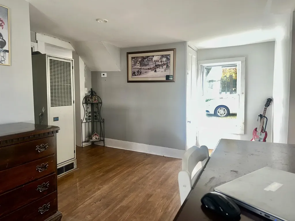 77 Henniker Street Hillsborough NH 03244