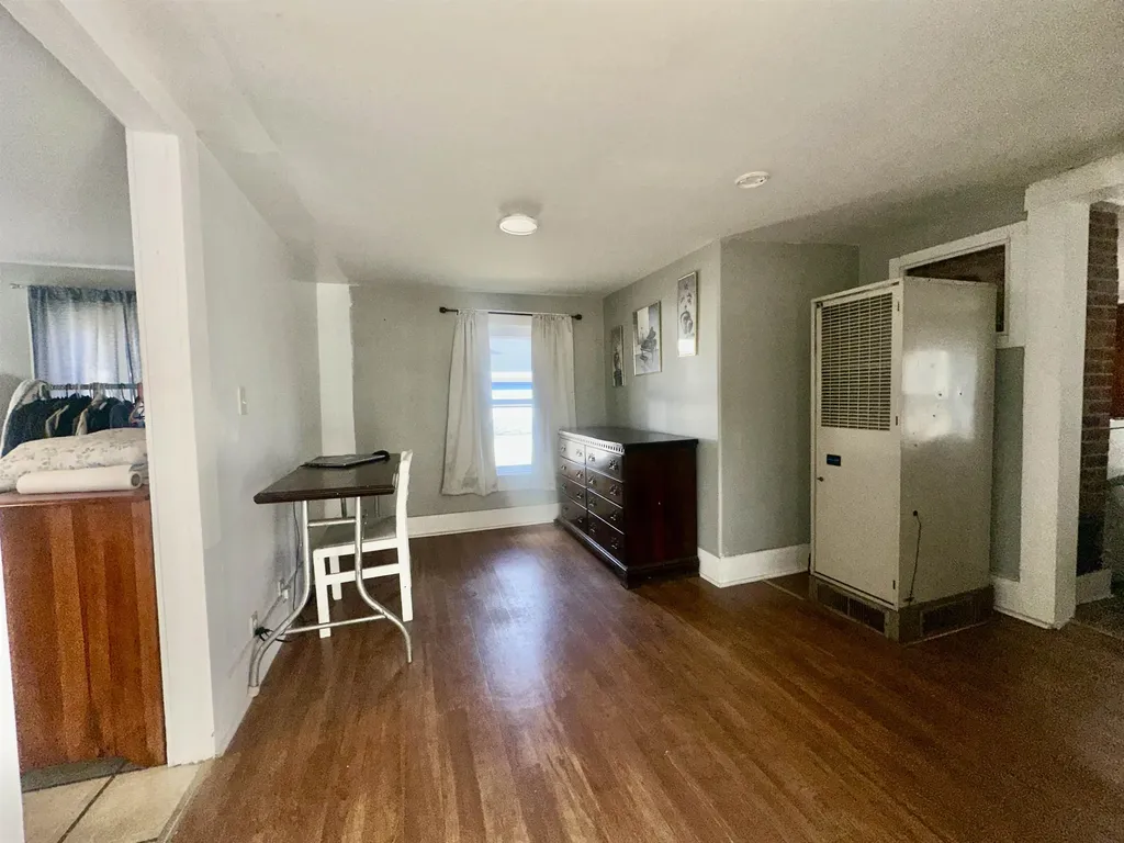 77 Henniker Street Hillsborough NH 03244