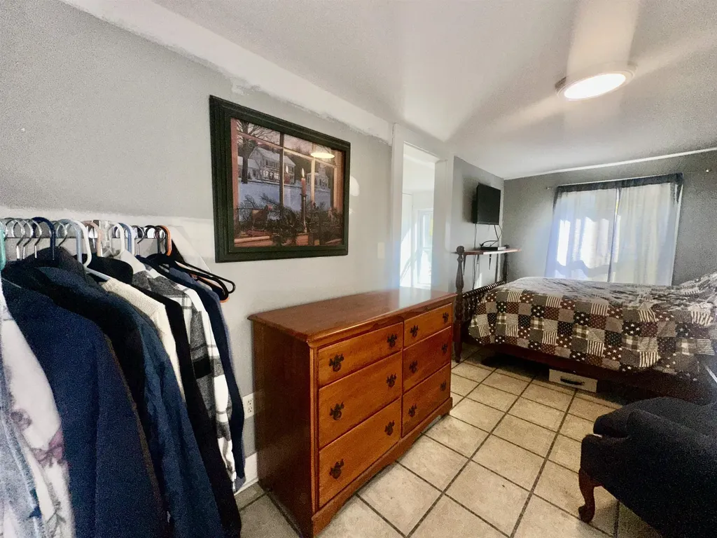 77 Henniker Street Hillsborough NH 03244