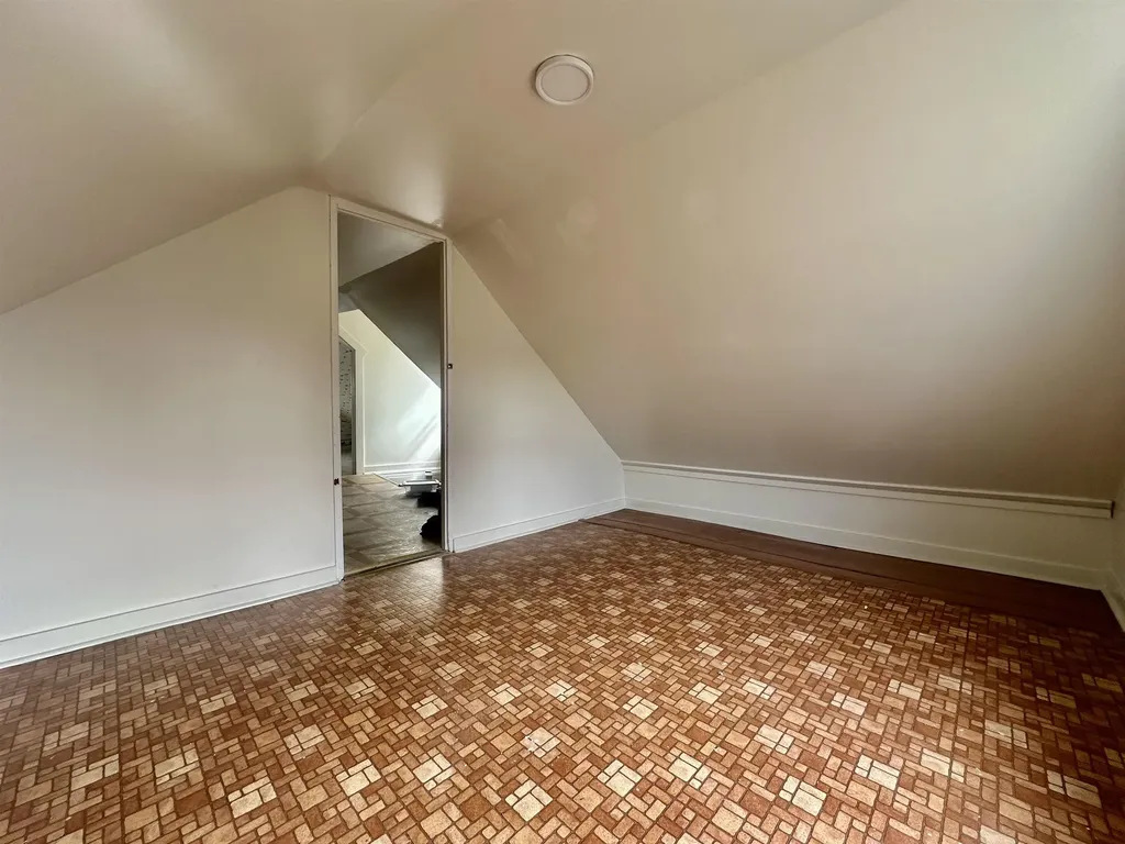 77 Henniker Street Hillsborough NH 03244