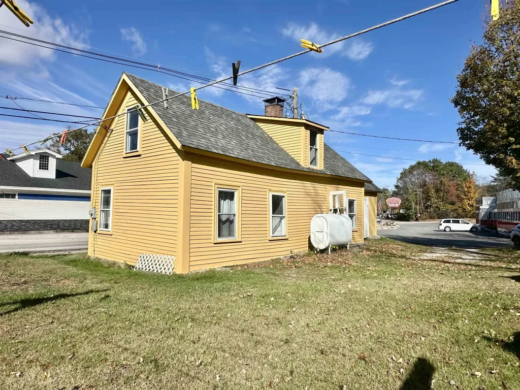 77 Henniker Street Hillsborough NH 03244