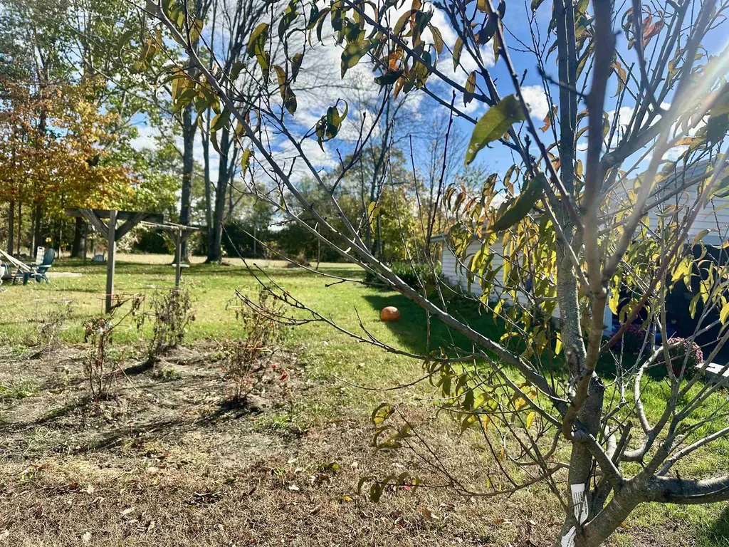 77 Henniker Street Hillsborough NH 03244