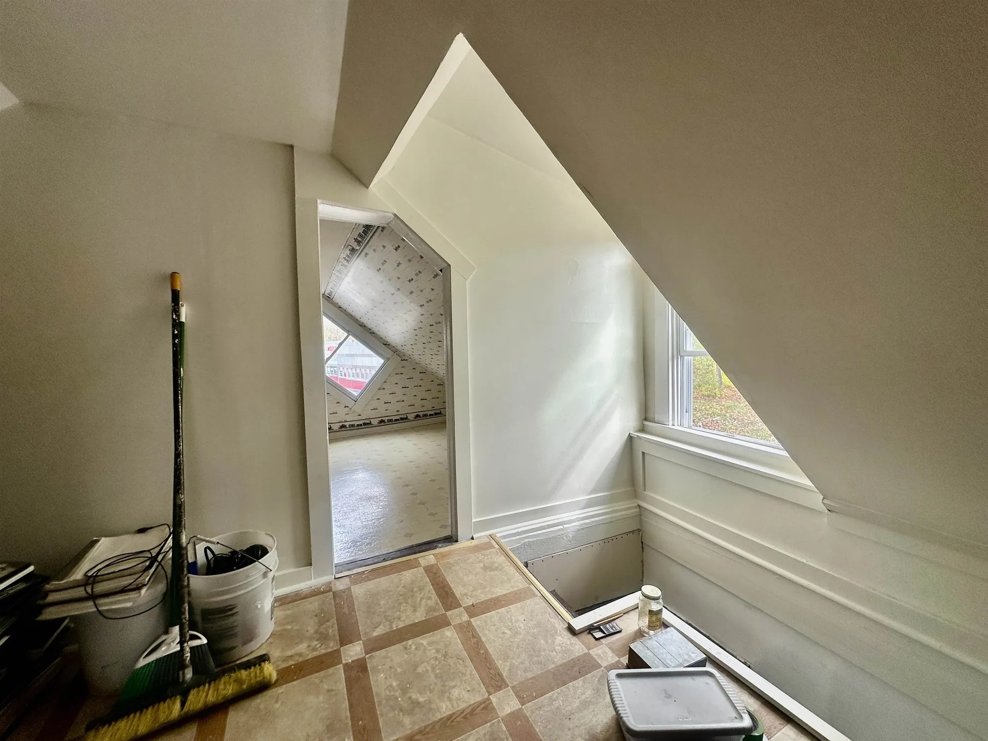 77 Henniker Street Hillsborough NH 03244