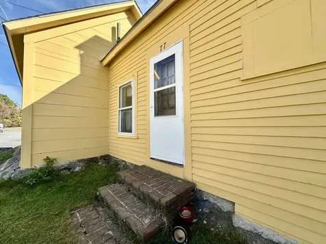 77 Henniker Street Hillsborough NH 03244