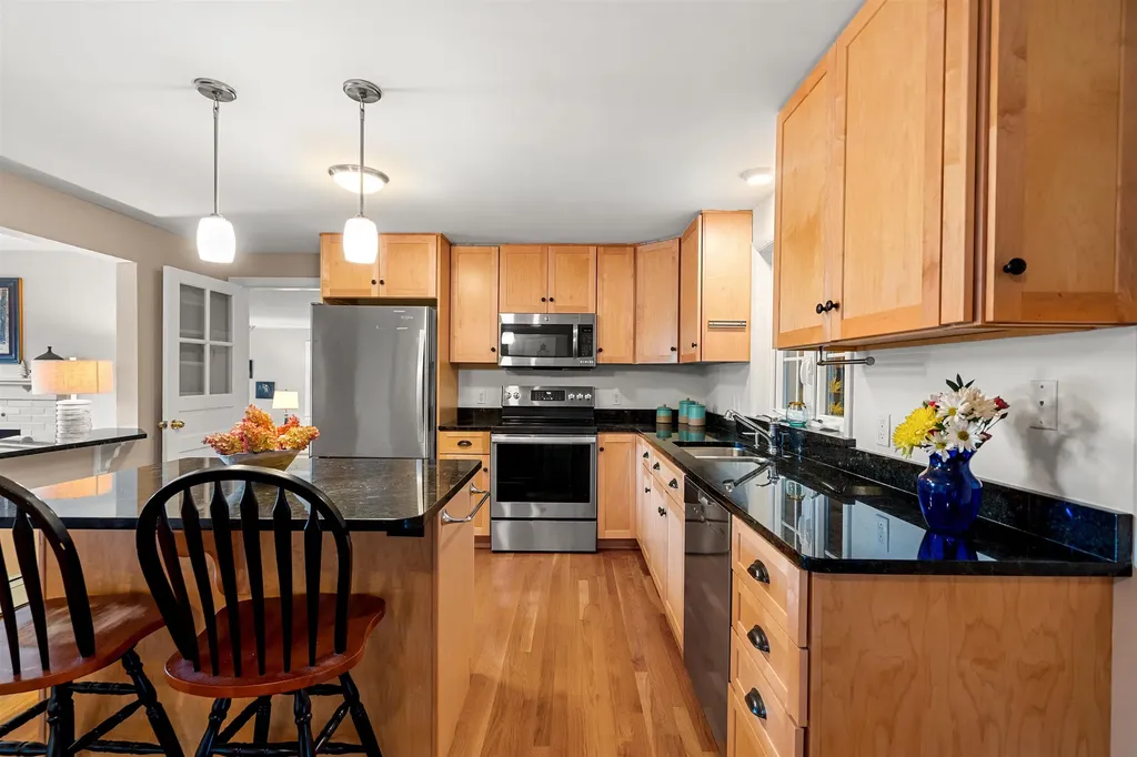 21 Mountain View Terrace Rye NH 03870