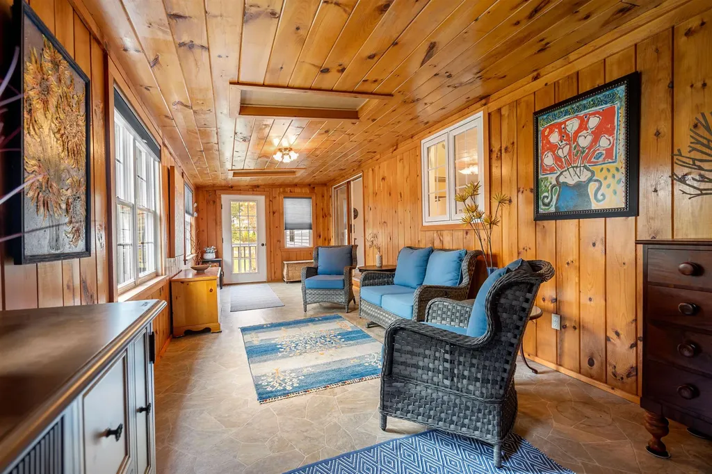 21 Mountain View Terrace Rye NH 03870