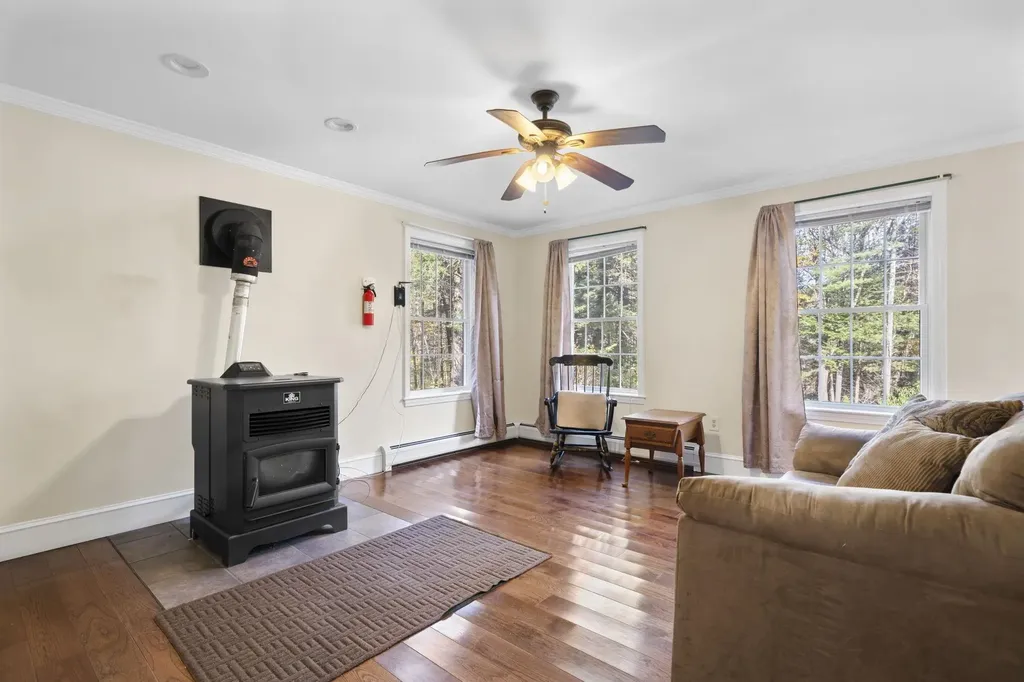 1057 Old Turnpike Road Salisbury NH 03268