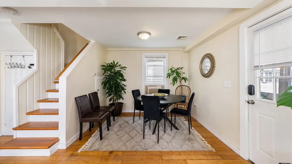 7 Perkins Avenue Hampton NH 03842