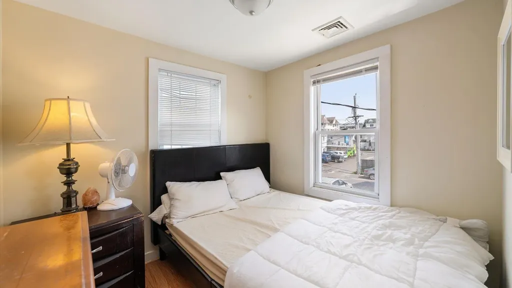 7 Perkins Avenue Hampton NH 03842