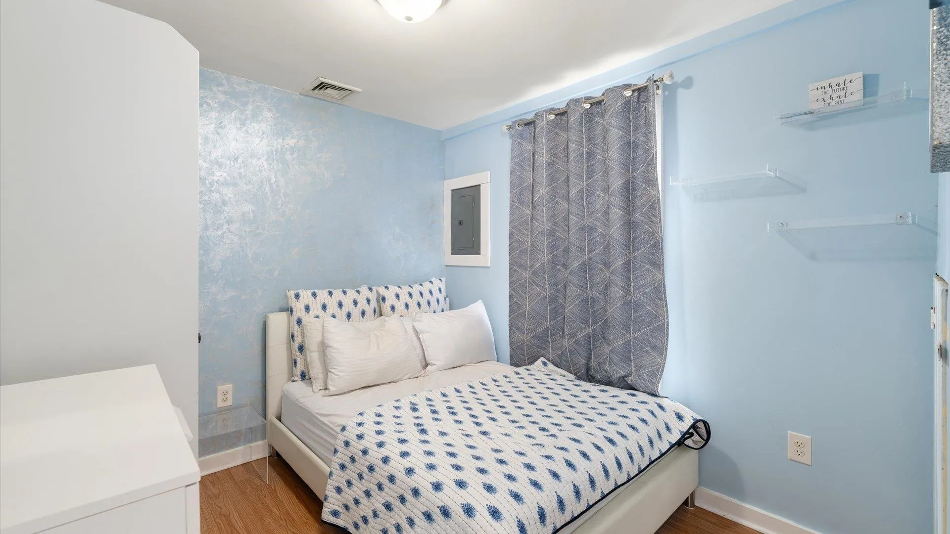 7 Perkins Avenue Hampton NH 03842