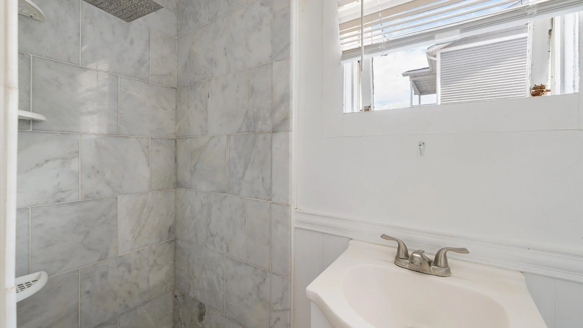 7 Perkins Avenue Hampton NH 03842