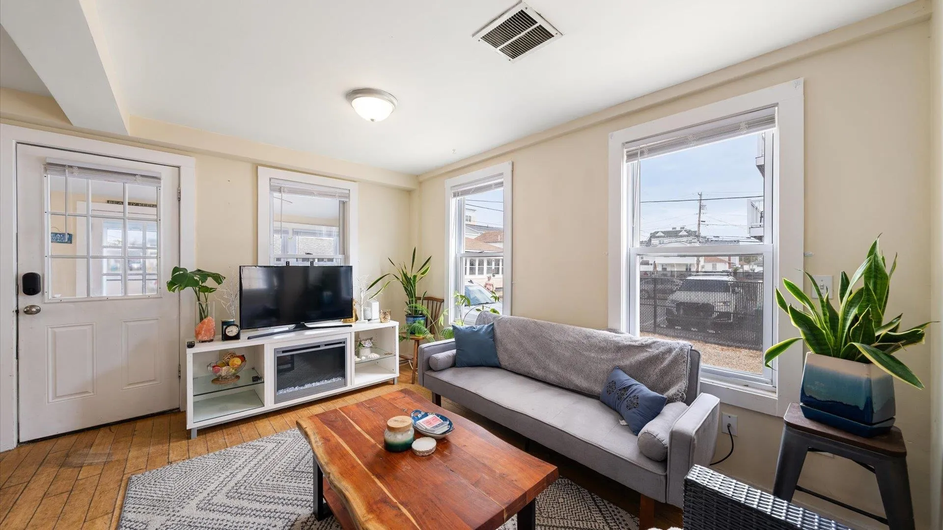 7 Perkins Avenue Hampton NH 03842