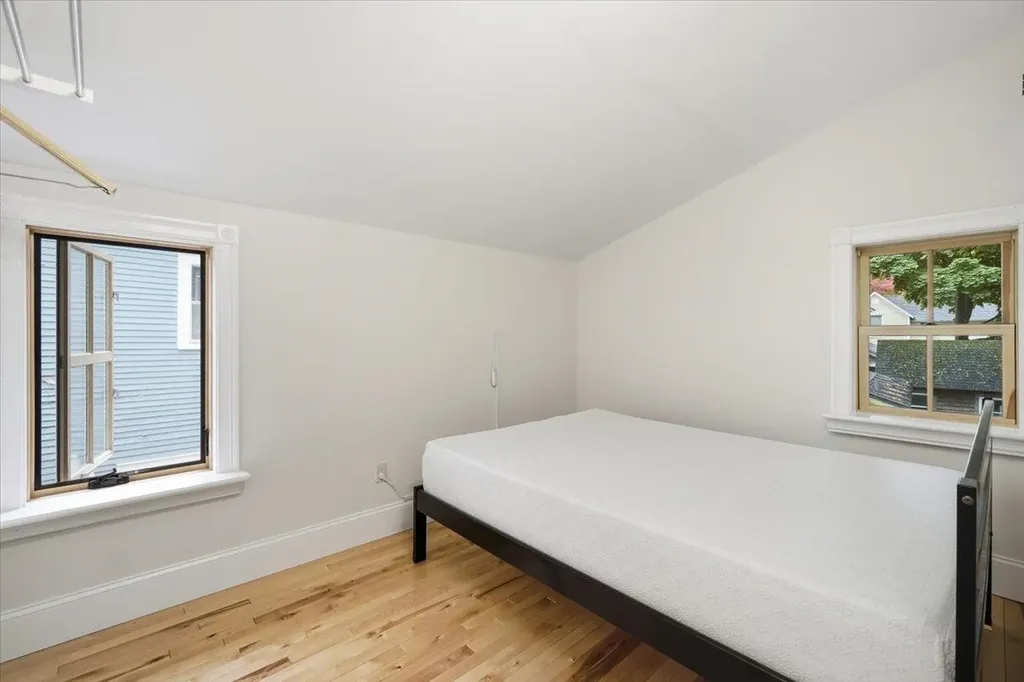 241 Loomis Street Burlington VT 05401